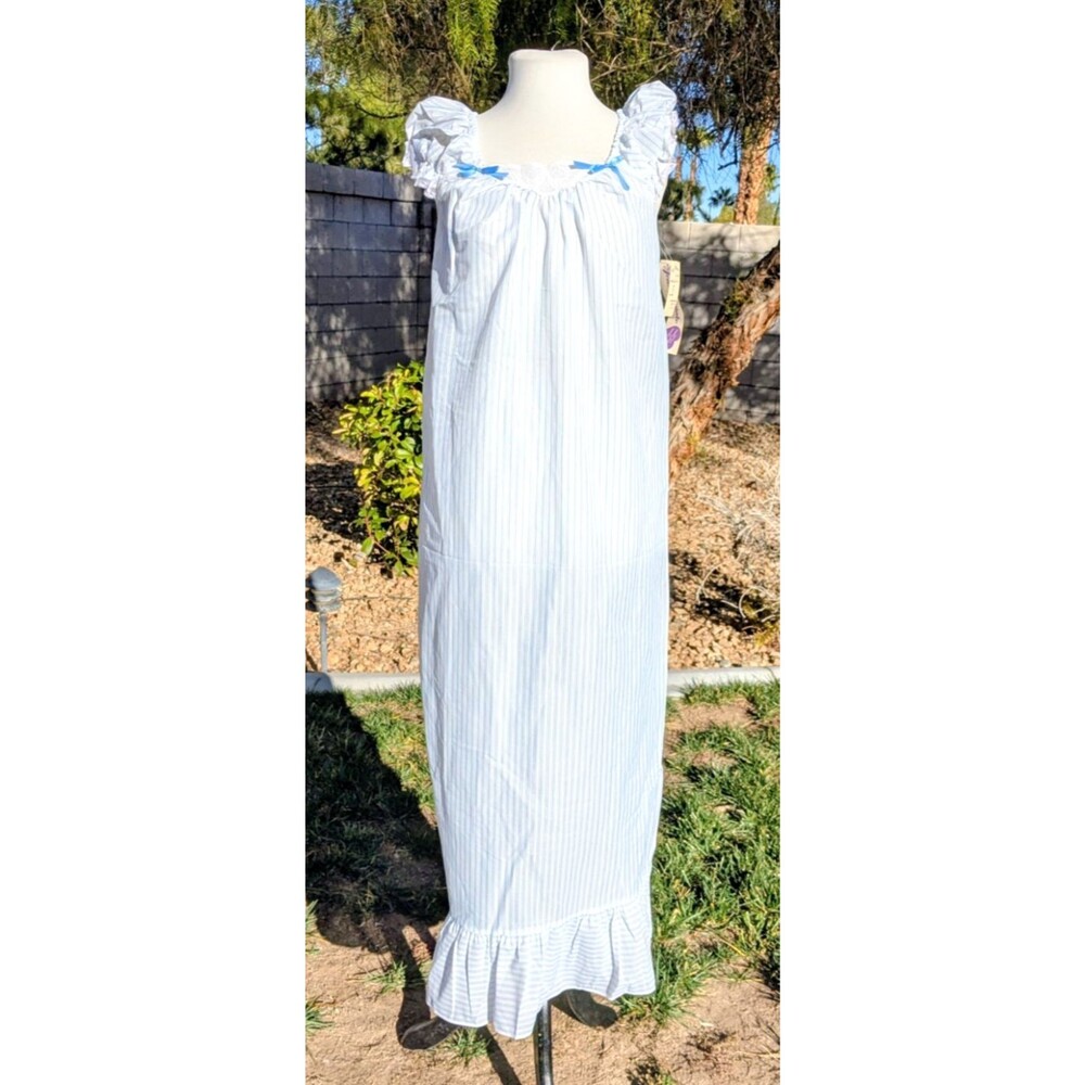 Vintage Jennifer Dale USA Made Sky Nightgown Dress Lace Trim Ruffle Hem Sz 5 NOS